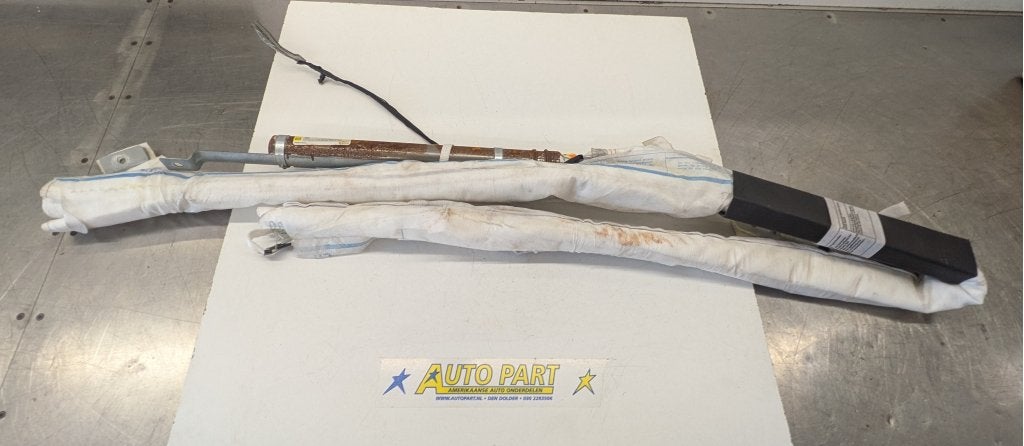 Dodge Ram crew cab gordijn airbag 2014-2018, Gebruikt, PO Box 21-8004 | Auburn Hills, MI 48321-8004, Amerikaanse onderdelen, Ophalen of Verzenden