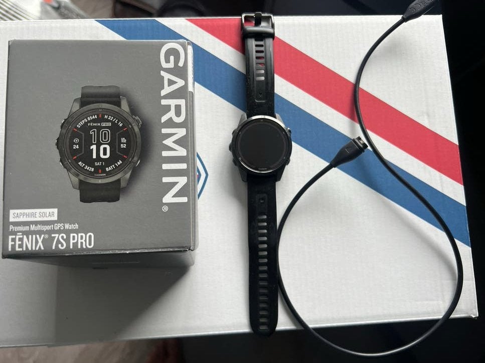 Garmin Fenix 7S Pro Sapphire Solar Black 42mm GPS Smartwatch, Sieraden, Tassen en Uiterlijk, Sporthorloges, Afstand, Zwart, Ophalen of Verzenden