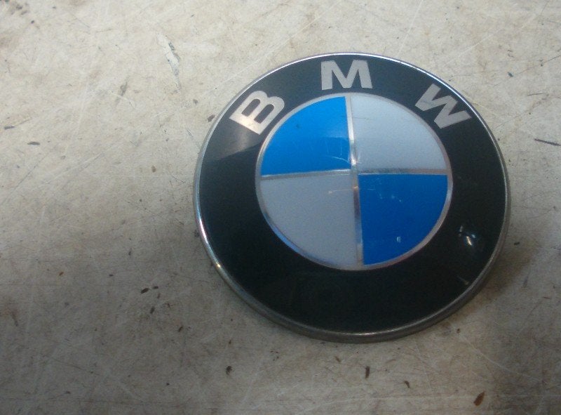 Embleem BMW 3 serie (E46/2) (2000-12/2006-05) 8132375, Gebruikt, Petuelring 130, München 80809, , Duitsland, BMW, Bayerische Motoren Werke AG