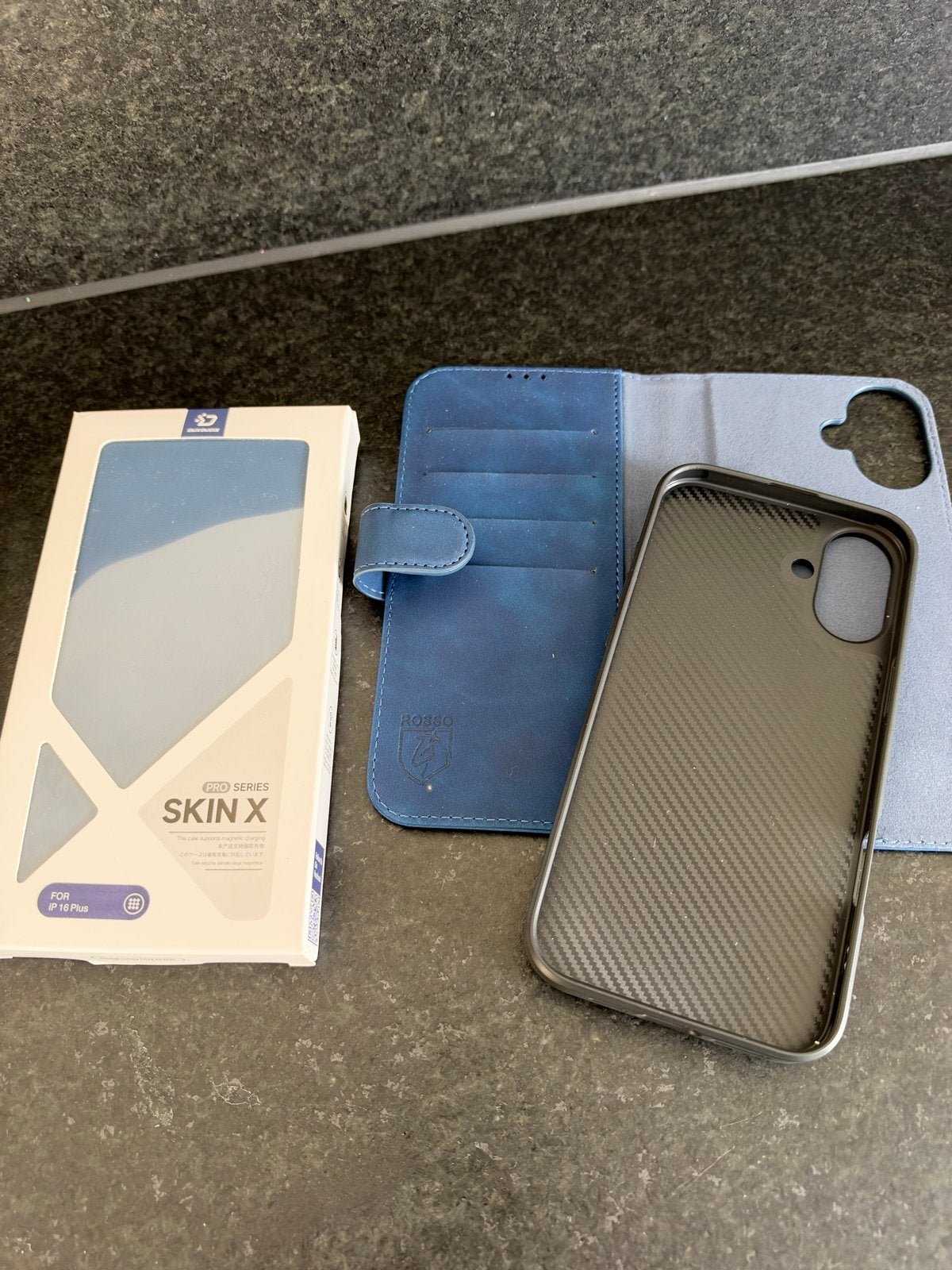 Foto 6 van iPhone 16 Plus Blauw 256 GB, met accessoires in topstaat!
