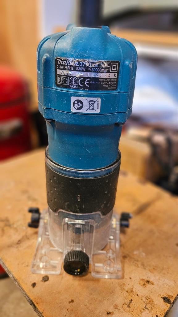 Makita 3710 kantenfrees, Gebruikt, Ophalen of Verzenden, Elektrisch, Makita