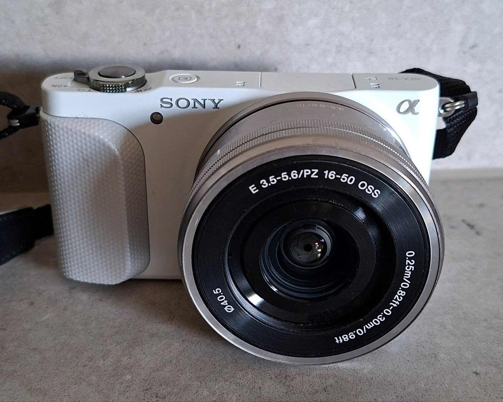 Sony Alpha NEX-3N Systeemcamera (Wit) + SELP1650 Powerzoom, Audio, Tv en Foto, Fotocamera's Digitaal, Gebruikt, 16 megapixels