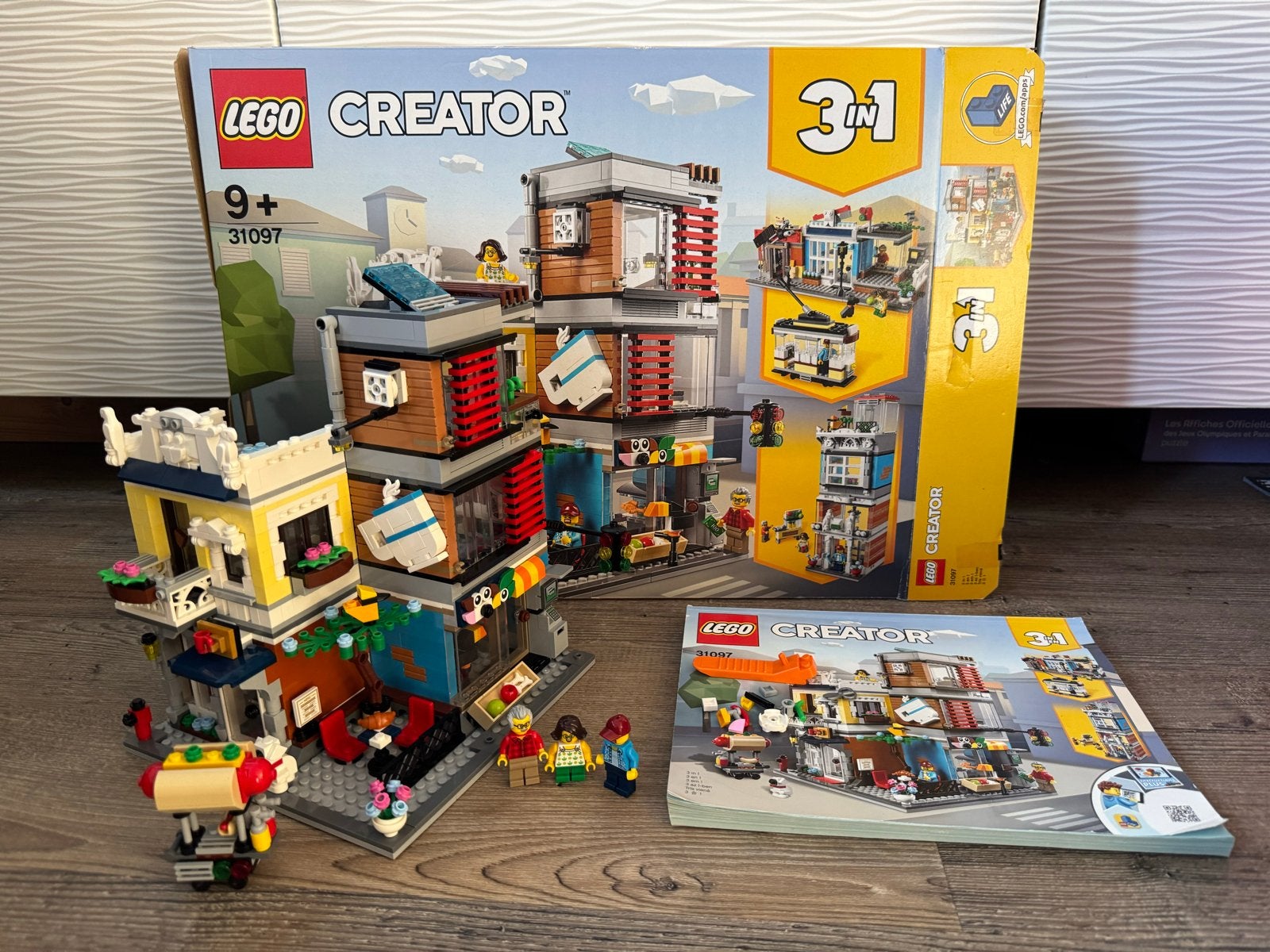 Lego Creator 31097 Herenhuis met dierenwinkel, Gebruikt, Lego, Ophalen of Verzenden, Compleet