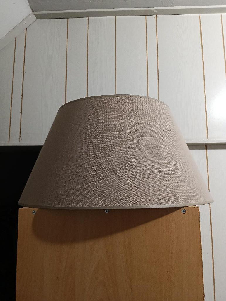 Lampenkap doorsnede 55 cm taupe kleur, Ophalen, 25 tot 50 cm, Rond, Zo goed als nieuw
