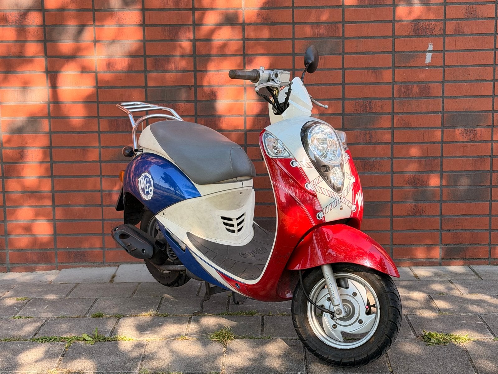 Sym Mio Retro Bromscooter - Stijlvol en Betrouwbaar, Ophalen, Gebruikt, Benzine, Mio