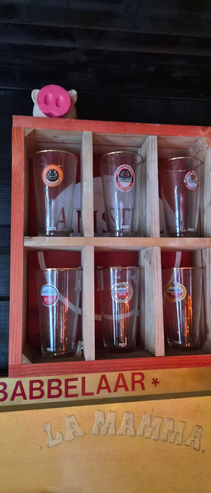 Amstel Bier Glazen Collectie in Houten Rek, Ophalen