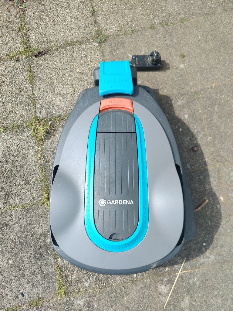 Gardena Sileno City robotmaaier, Tuin en Terras, Robotmaaiers, Ophalen, Gebruikt, 20 tot 25 cm, Gardena / Husqvarna