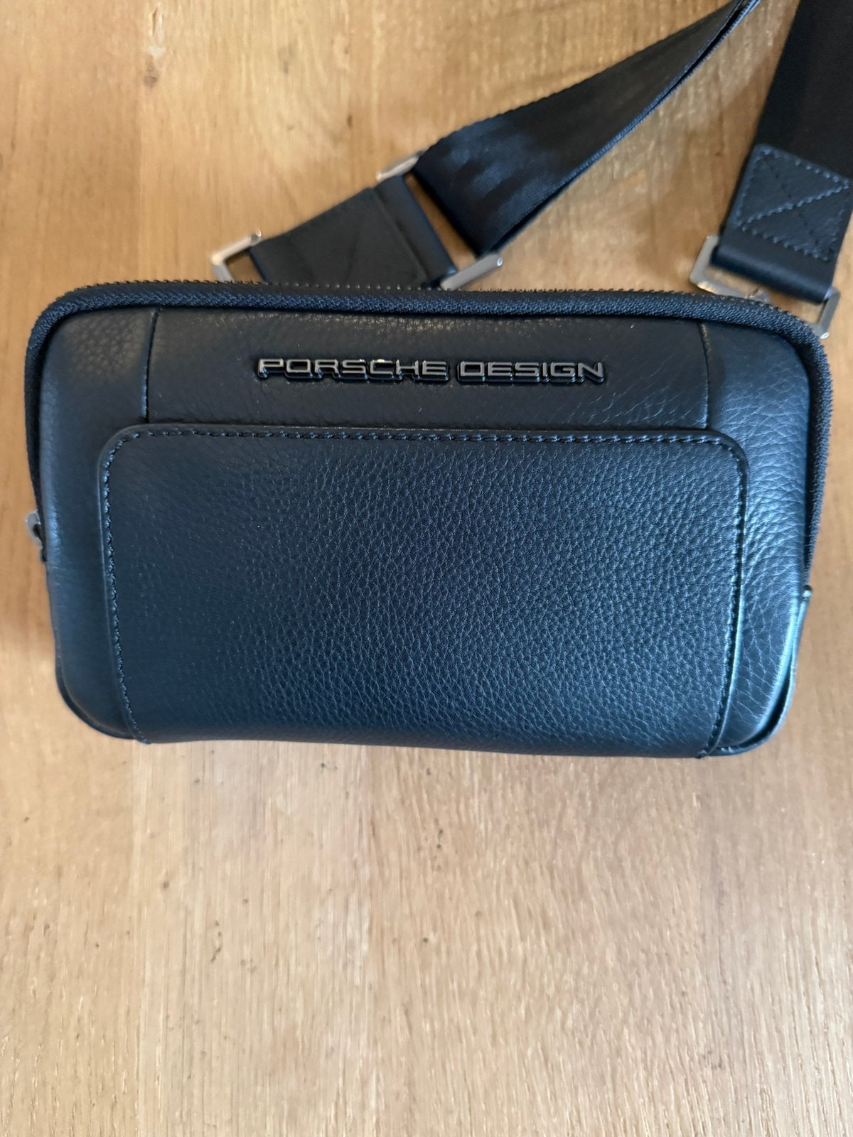 Porsche kalfsleer schoudertas, Ophalen of Verzenden, Zo goed als nieuw, Zwart