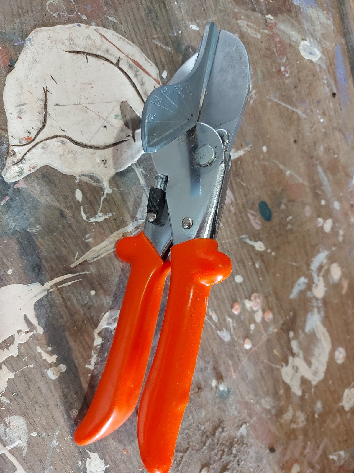 Hoeksnijder / verstekschaar met gradenverdeling, Ophalen of Verzenden, Gebruikt, Snijgereedschap, Overige merken