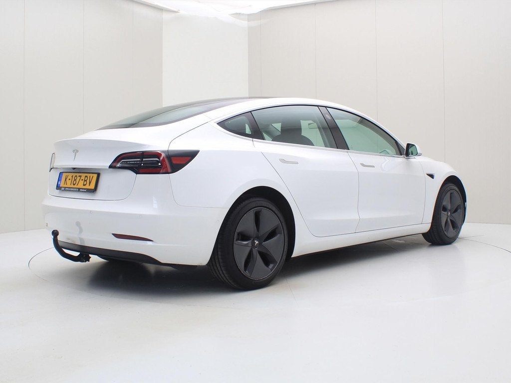 Tesla Model 3 Standard RWD Plus [ TREKHAAK+LFP-ACCU+AUTOPILO, Automaat, Gebruikt, Zwart, Multifunctioneel stuurwiel
