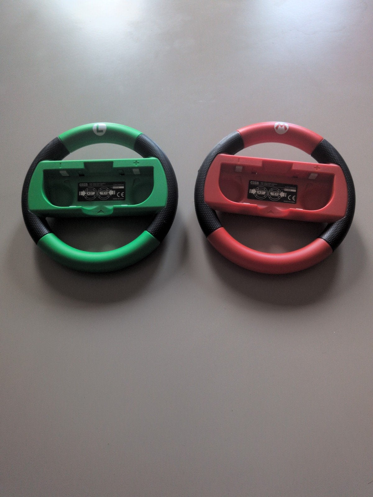 Wii Mario Kart Stuur (rood en groen), Ophalen, Zo goed als nieuw, Zonder controller, Met stuurtje