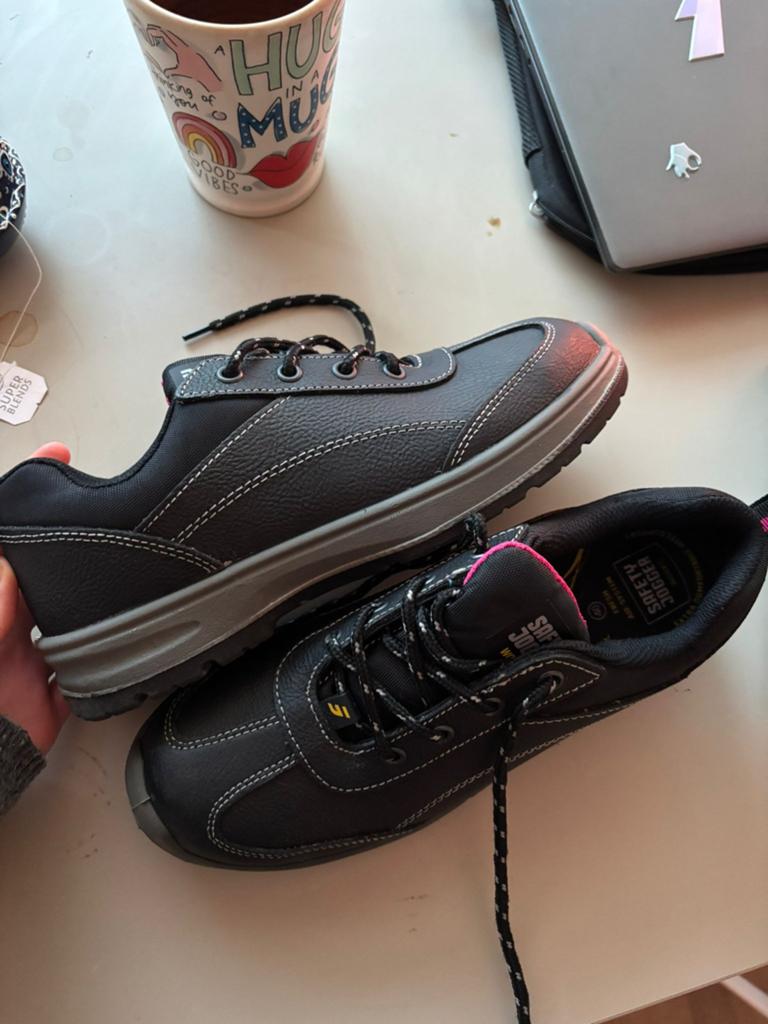 Zwarte Safety Jogger Industrial veiligheidsschoenen maat 40, Ophalen of Verzenden, Nieuw