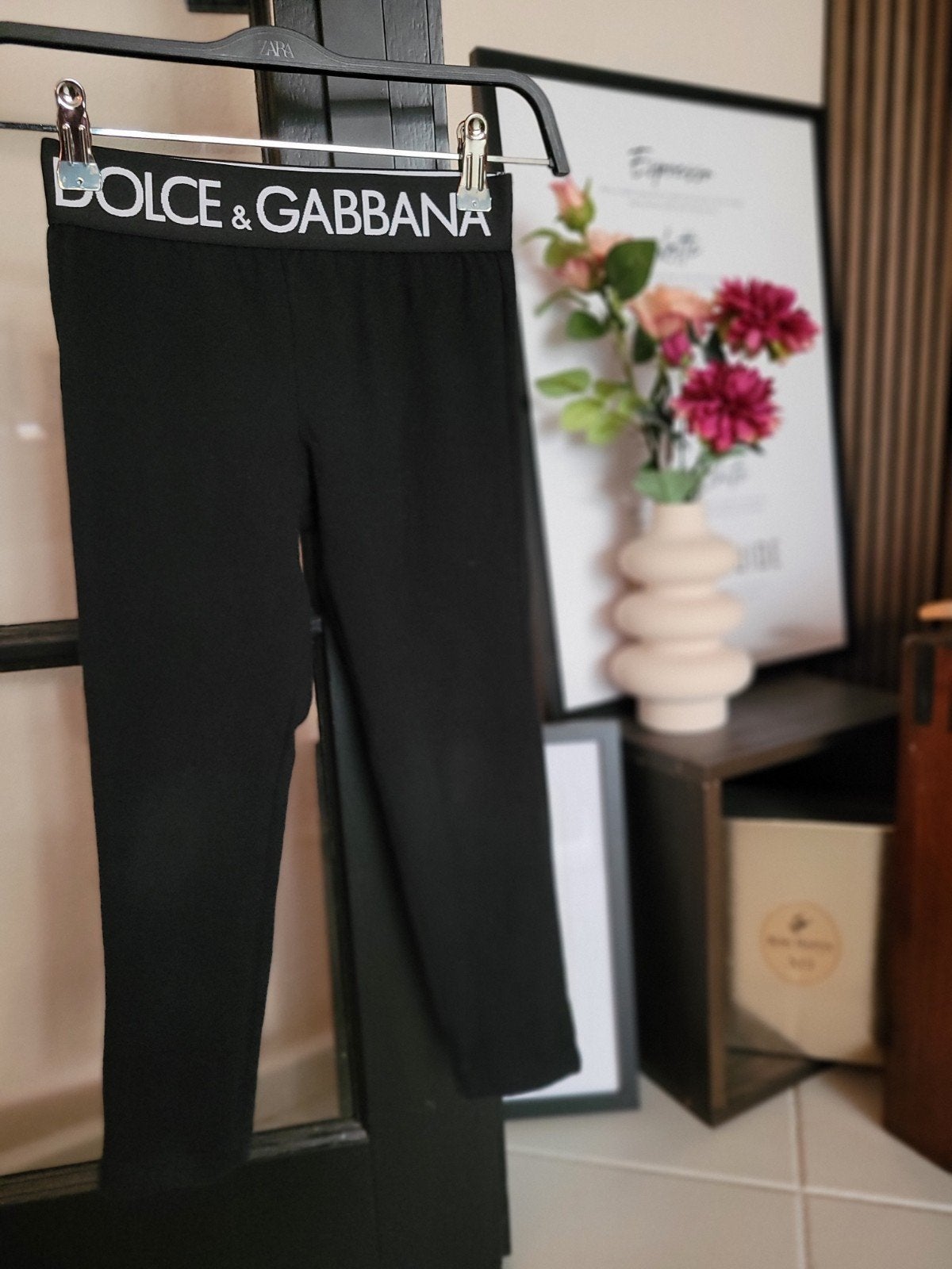 Dolce & Gabbana Legging Zwart - Maat 6 (113-119 cm), Kinderen en Baby's, Broek, Meisje, Dolce & Gabbana, Ophalen of Verzenden