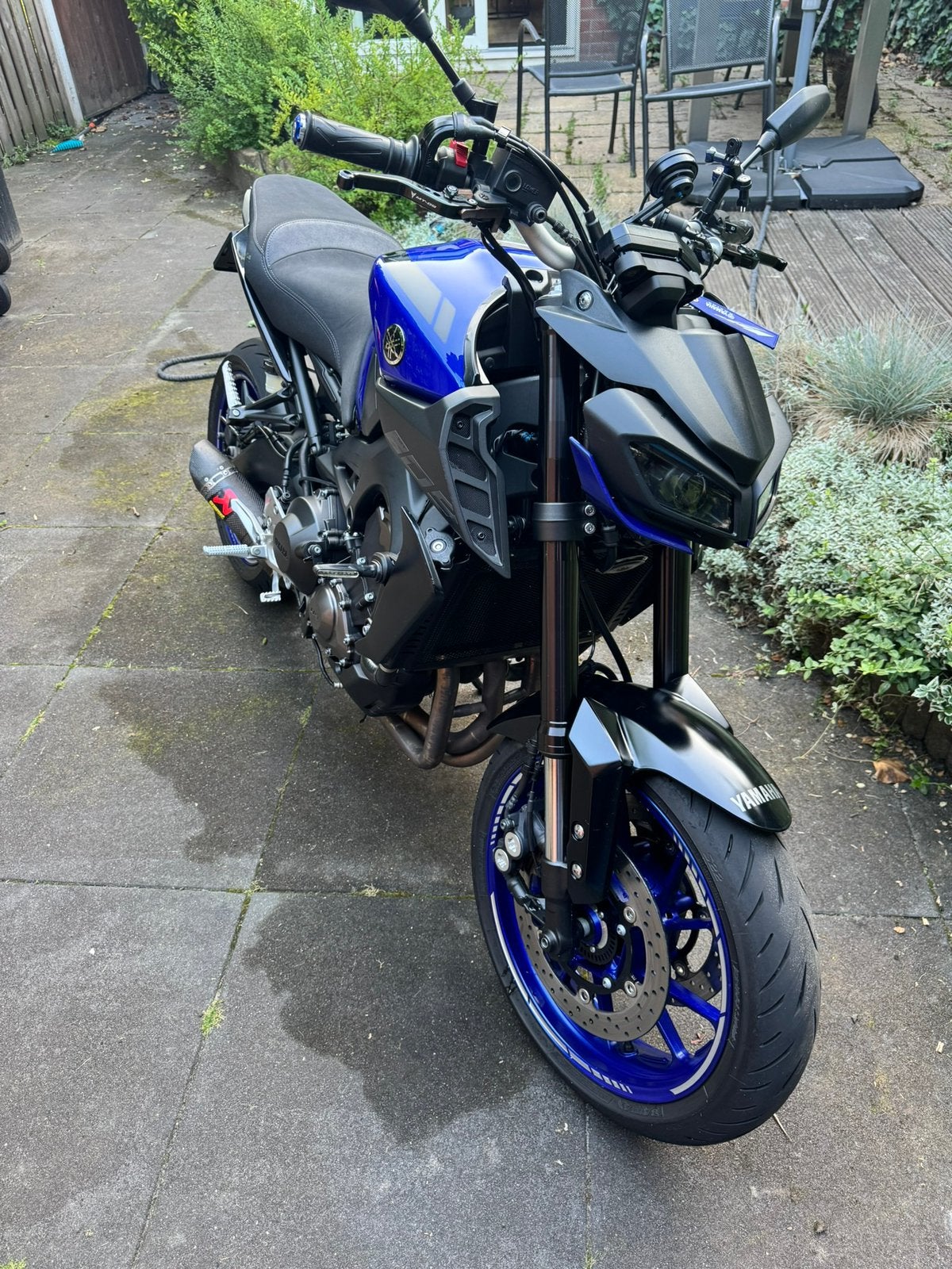 Yamaha MT09 - Gen 2 - akrapovic - 2019 - 17,600 KM - USB, Motoren, Motorrijbewijs A, Gebruikt, Meer dan 35 kW, Handgeschakeld