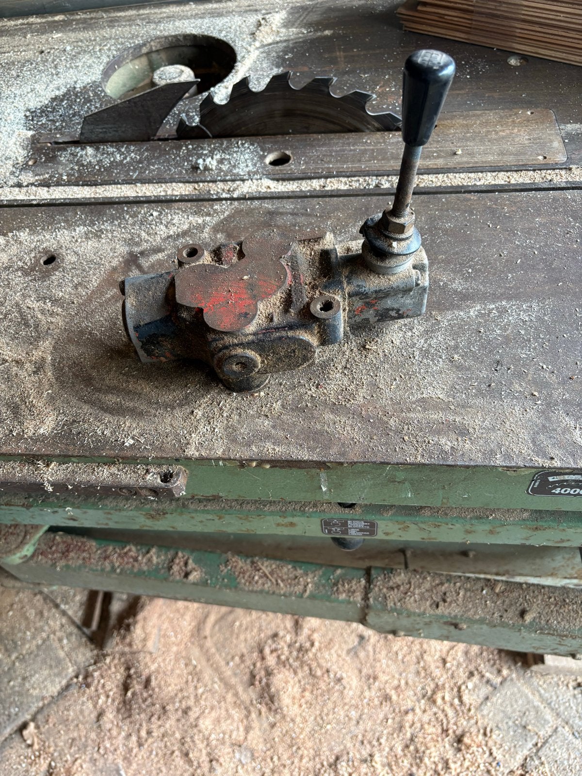 Gebruikte hydraulische regelklep, Ophalen, Gebruikt