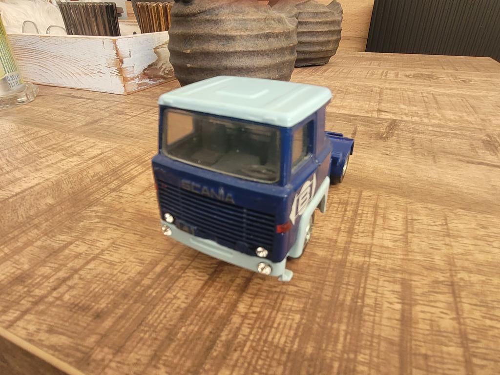 Scania 141 truck, T, T, Zo goed als nieuw, Tekno