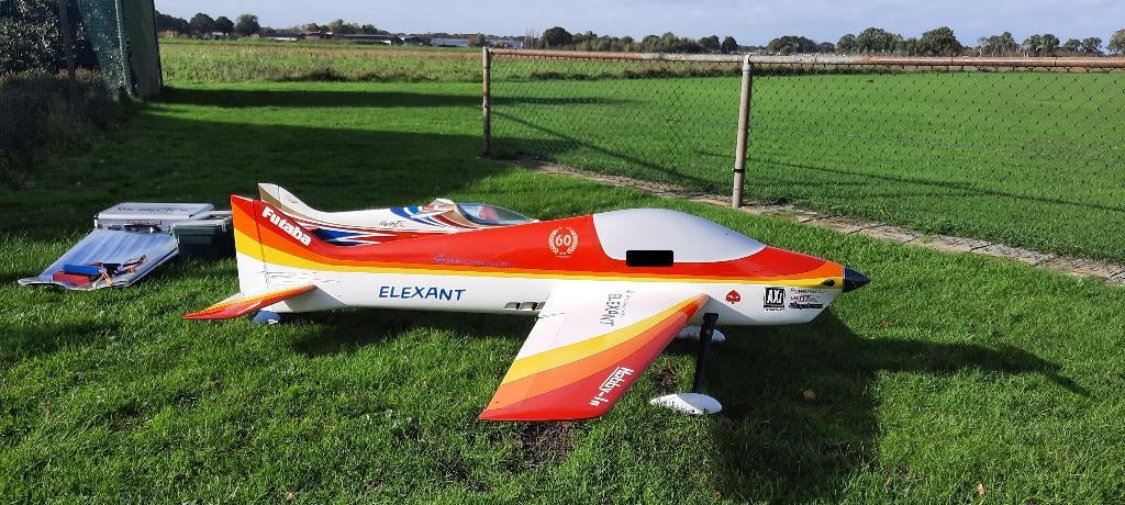 JM Composites Elexant F3A wedstrijdkist, Ophalen, Zo goed als nieuw, Elektro, RTF (Ready to Fly)
