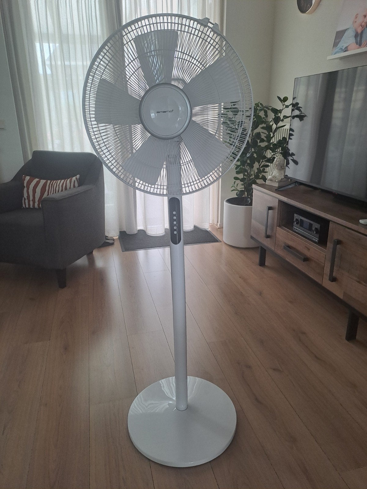 Nieuwe Emerio 2-in-1 Ventilator met Afstandsbediening, Ophalen, Ventilator met afstandsbediening, Zo goed als nieuw, Statiefventilator