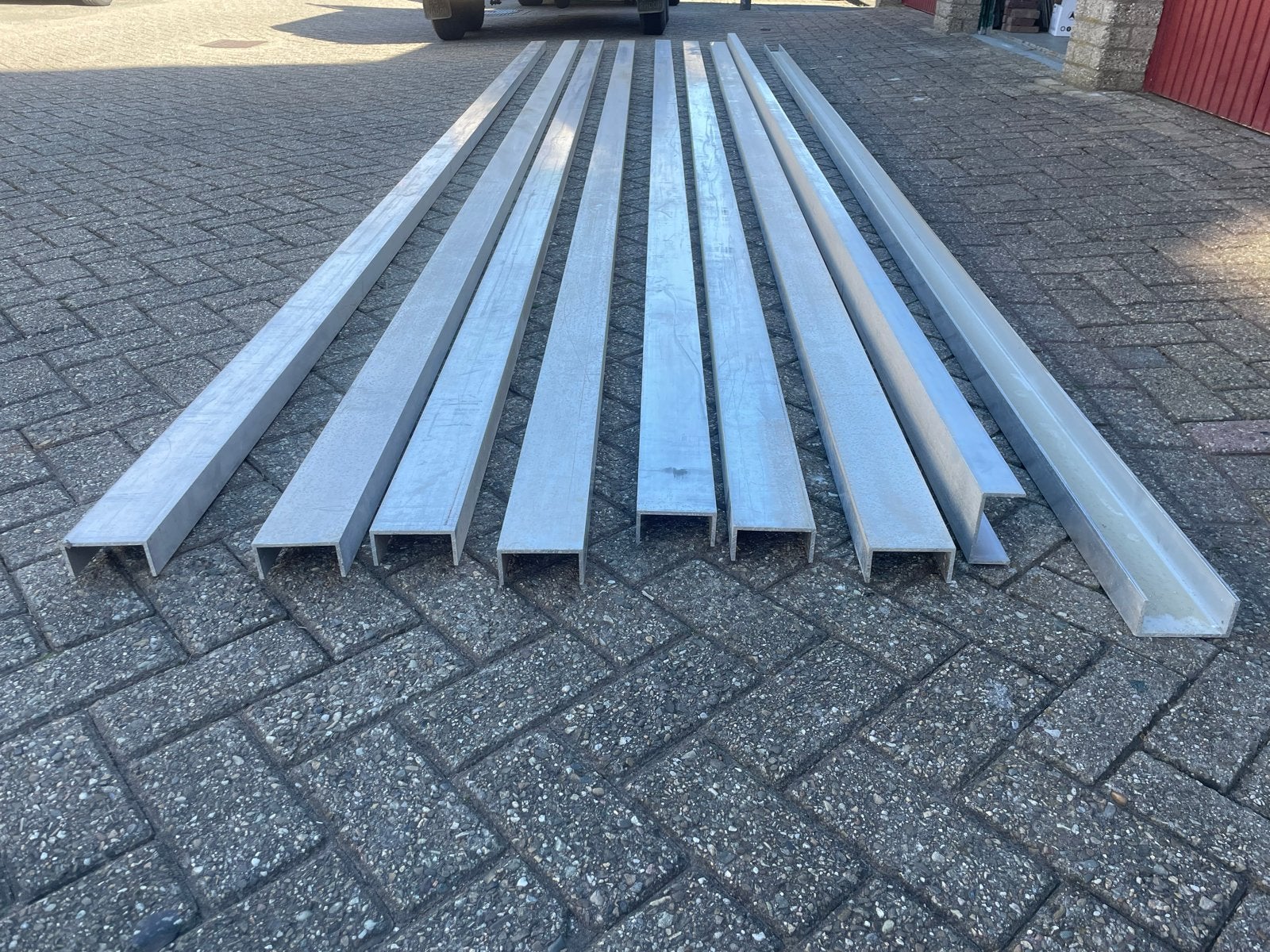 Aluminium U-profiel 50x100x50mm - 8 lengtes van 6mtr, Doe-het-zelf en Verbouw, Metalen, Ophalen of Verzenden, Nieuw, Aluminium