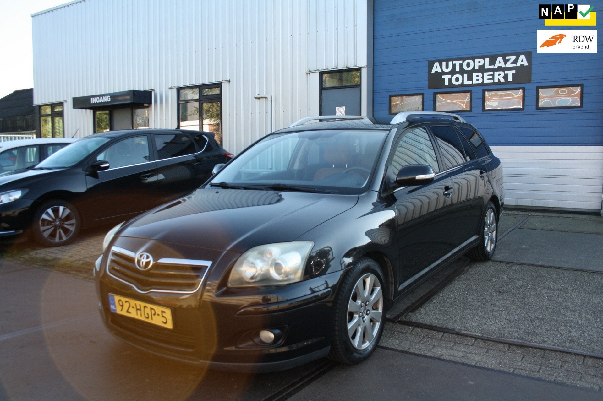 Toyota Avensis Wagon 1.8 VVTi Luna Business *BJ'09*CLIMA*LED, Auto's, Voorwielaandrijving, 1794 cc, 4 cilinders, Zwart