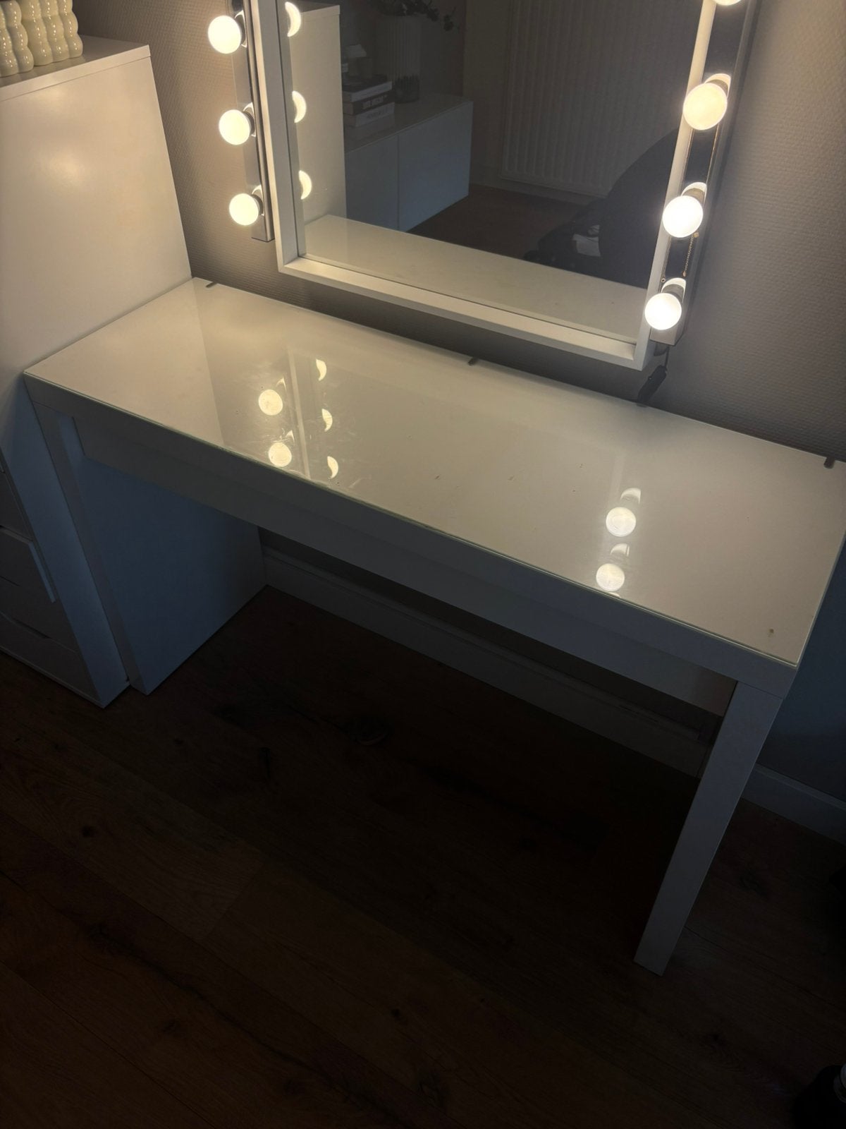 Ikea MALM bureau, Huis en Inrichting, Tafels | Kaptafels, Ophalen, Gebruikt, 50 tot 100 cm, Minder dan 100 cm