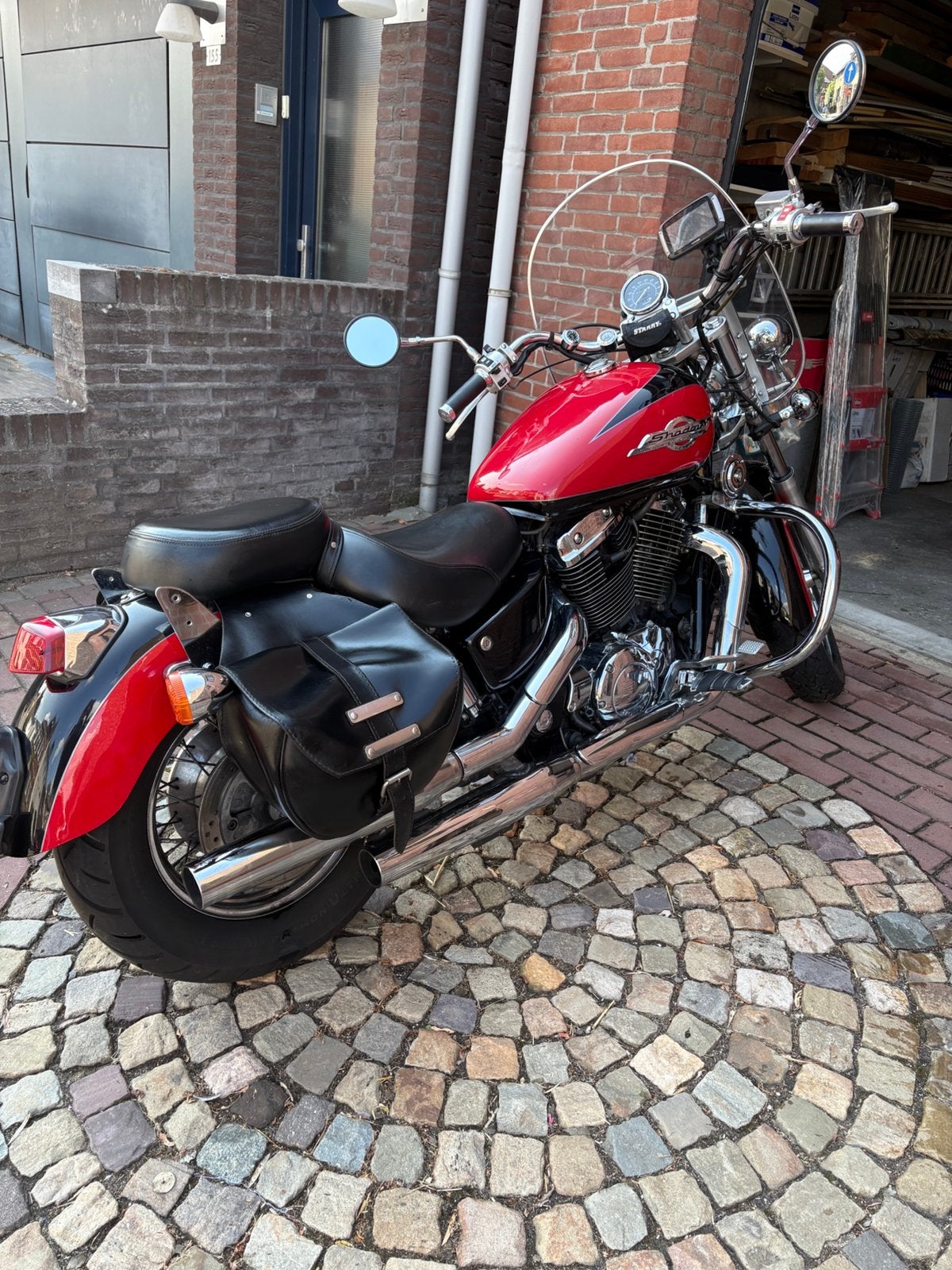 Te koop: shadow Ace 1100 rood 1995, Cardan-aandrijving, 2 cilinders, Gebruikt, Handgeschakeld