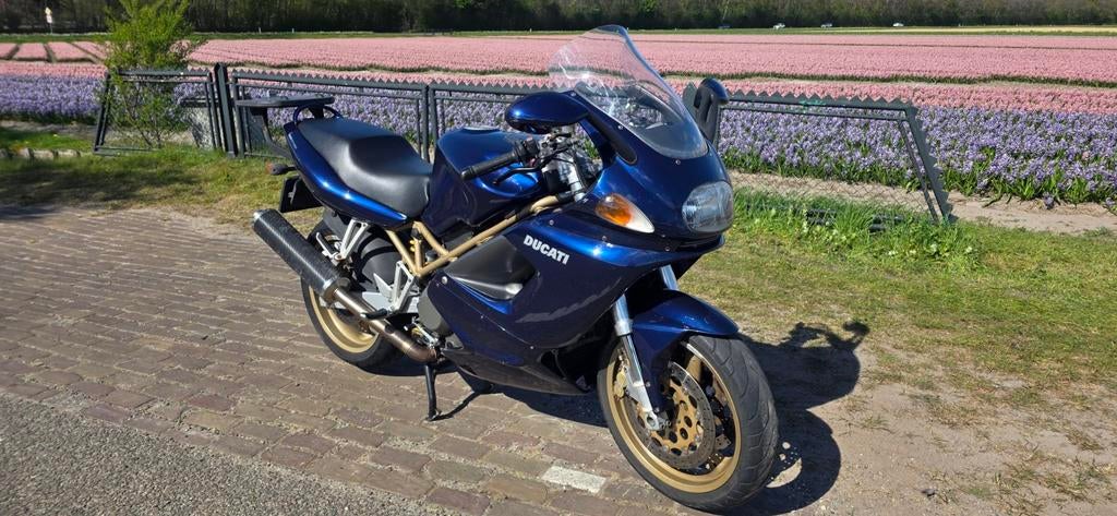 Ducati ST4 met 916 motor (met snelle chip), 2 cilinders, Sportuitlaat, Gebruikt, Particulier