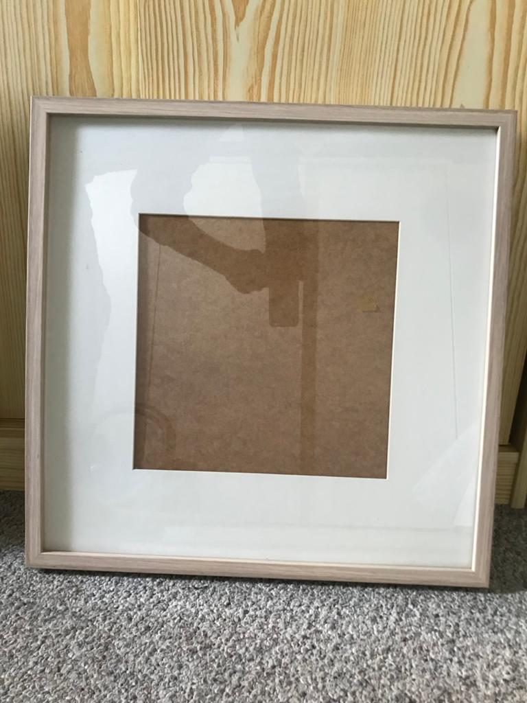 Lijst houtlook rand 1,5 cm hoogte en breedte 53 cm, Audio, Tv en Foto, Fotografie | Fotolijsten, Ophalen, Zo goed als nieuw