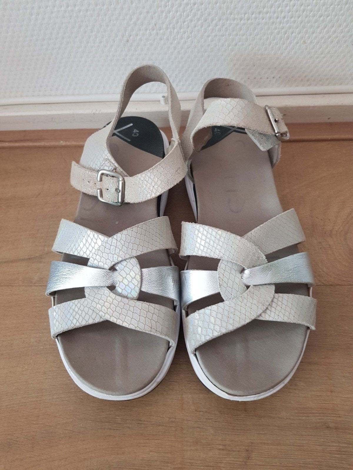 Xsensible sandalen 40 H zilver parelmoer, Xsensible, Overige kleuren, Zo goed als nieuw, Sandalen of Muiltjes