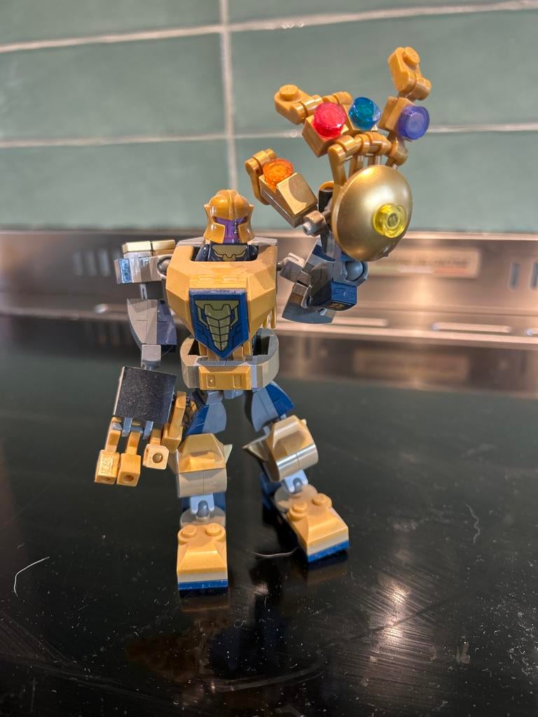 Lego Thanos Mech met Infinity Gauntlet, Ophalen, Zo goed als nieuw