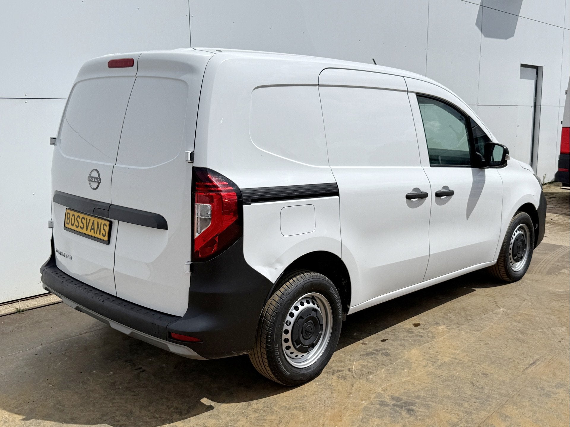 Nissan Townstar 1.3 130PK *Benzine* L1H1 LED Airco Carkit Bl, Auto's, Bestelauto's, Voorwielaandrijving, Zwart, Leder en Stof