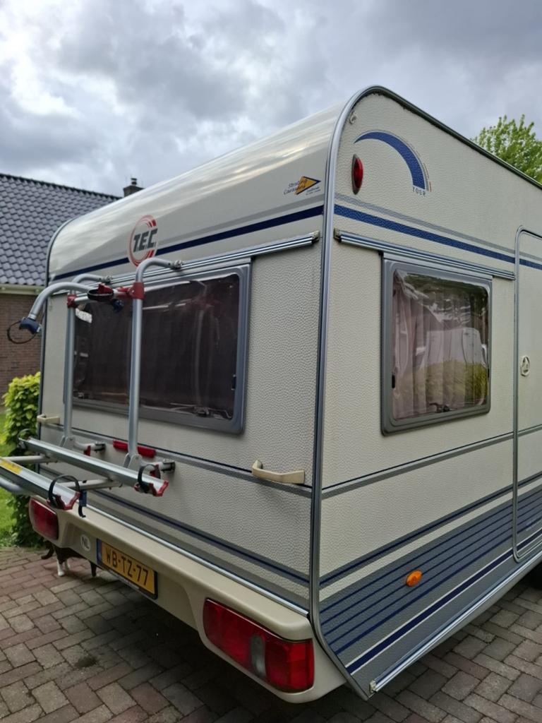 TEC Tour Caravan 2001 bovag 2027 met Isabella voortent, Caravans en Kamperen, T.E.C., Rondzit, Particulier, 6 tot 7 meter