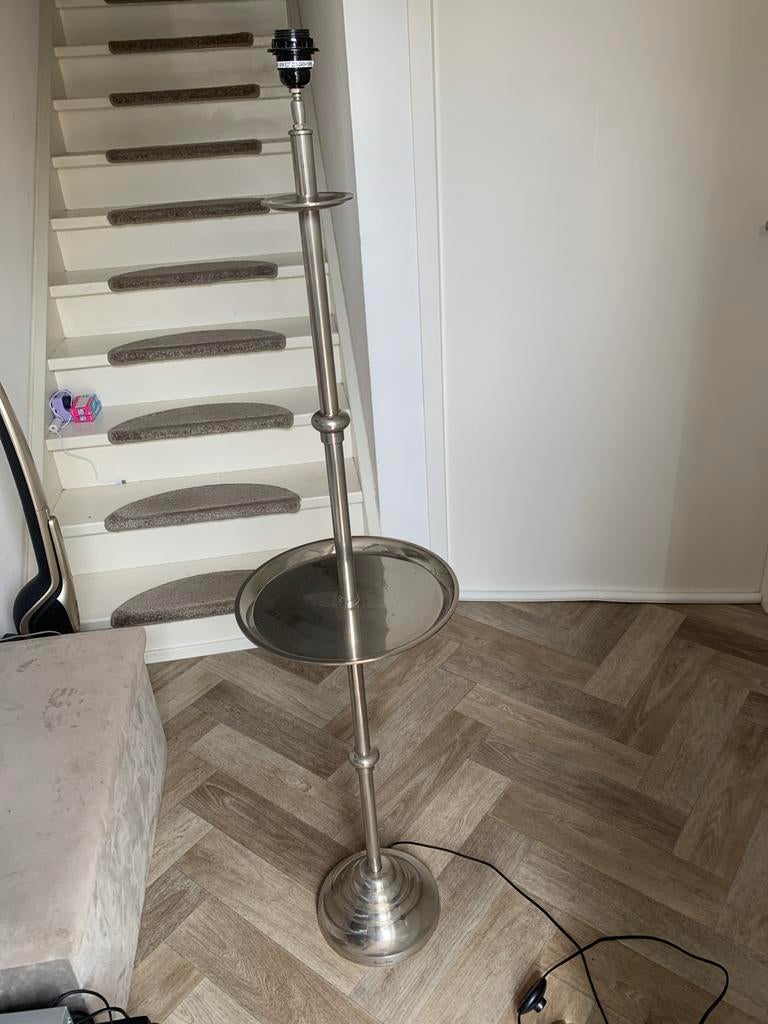 Rivièra Maison Vloerlamp met Dienblad - Zilver, Huis en Inrichting, Ophalen, Gebruikt, Metaal, 150 tot 200 cm