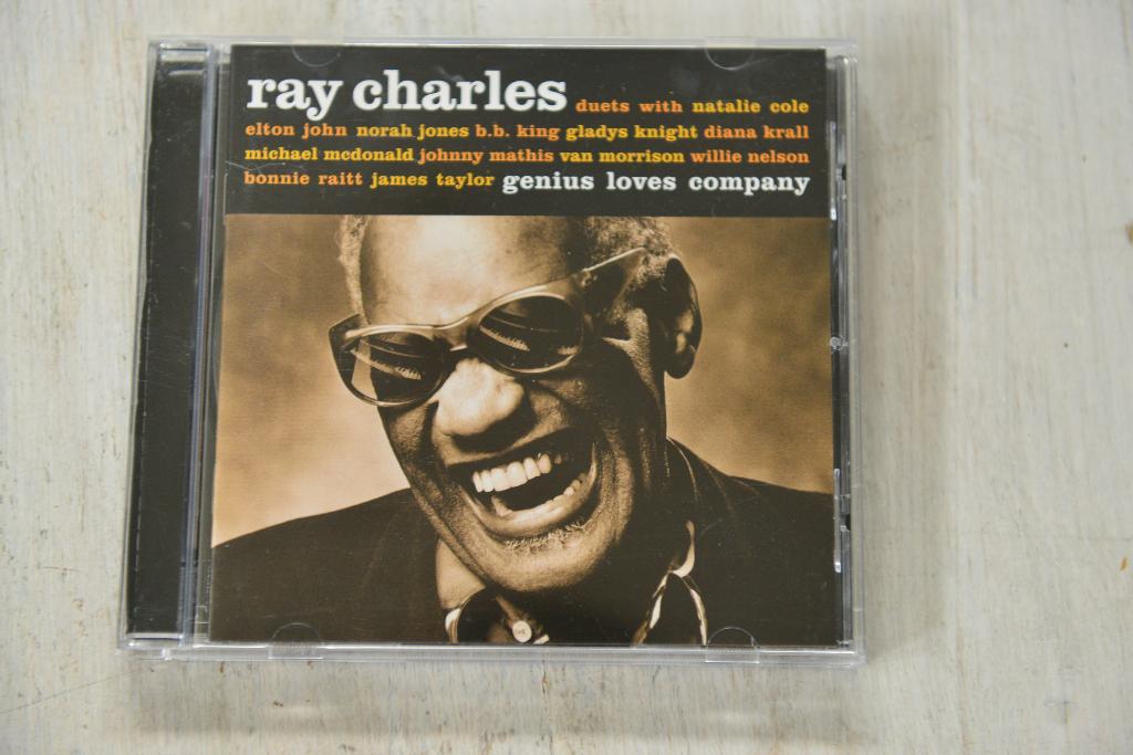 RAY CHARLES == Georgia on my Mind 2CDbox, Verzenden
