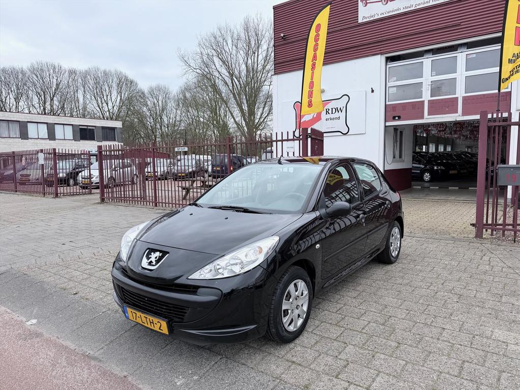 Peugeot 206+ 1.1 60pk 5-deurs XR, Voorwielaandrijving, 206+, Gebruikt, 60 pk