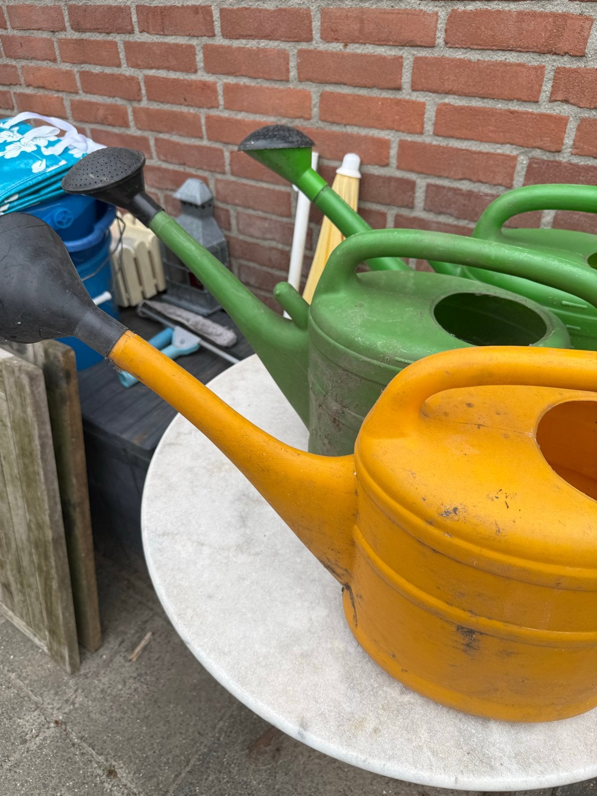 Diverse gieters met dop - hard plastic, Ophalen of Verzenden, Gebruikt, Kunststof