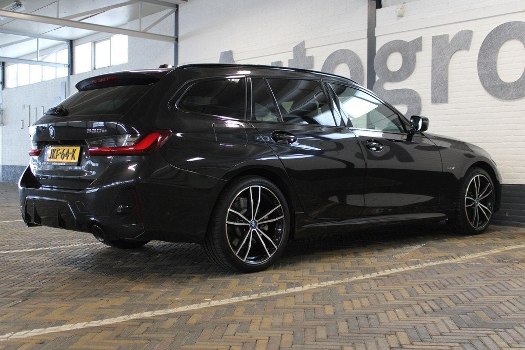 BMW 3 Serie Touring 330e xDrive | M- Sport | Incl. 12 maande, Auto's, BMW, Gebruikt, 4 cilinders, Zwart, Plug-in hybride