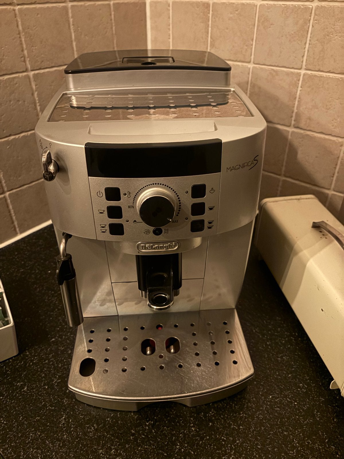 De'Longhi Magnifica S volautomatische espressomachine