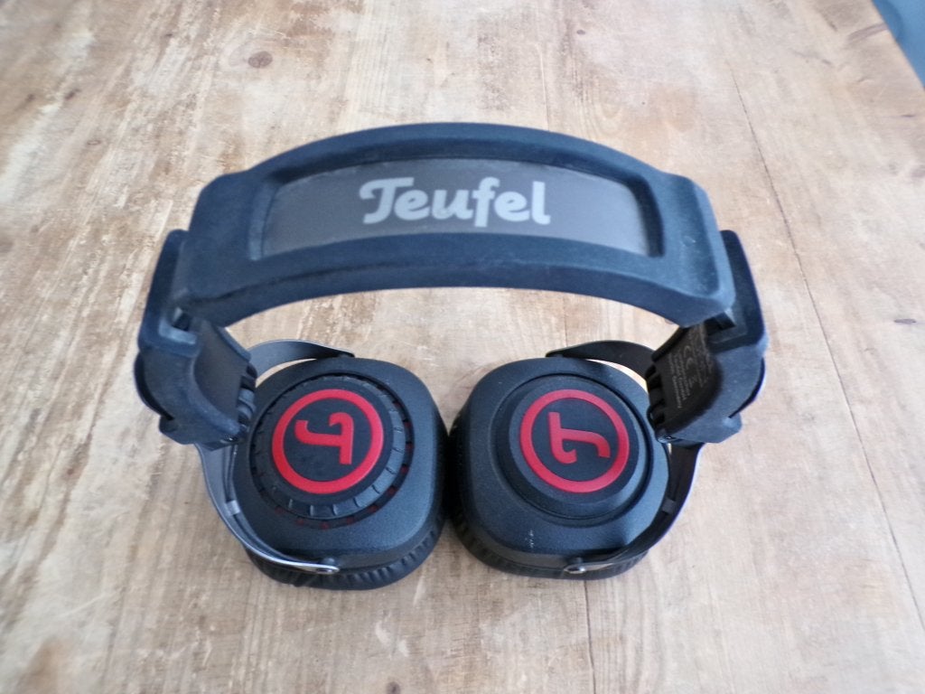 Mooie Teufel Turn DJ koptelefoon met Bass-Booster.., Audio, Tv en Foto, Koptelefoons, Overige merken, Gebruikt, Extra bas, Ophalen of Verzenden
