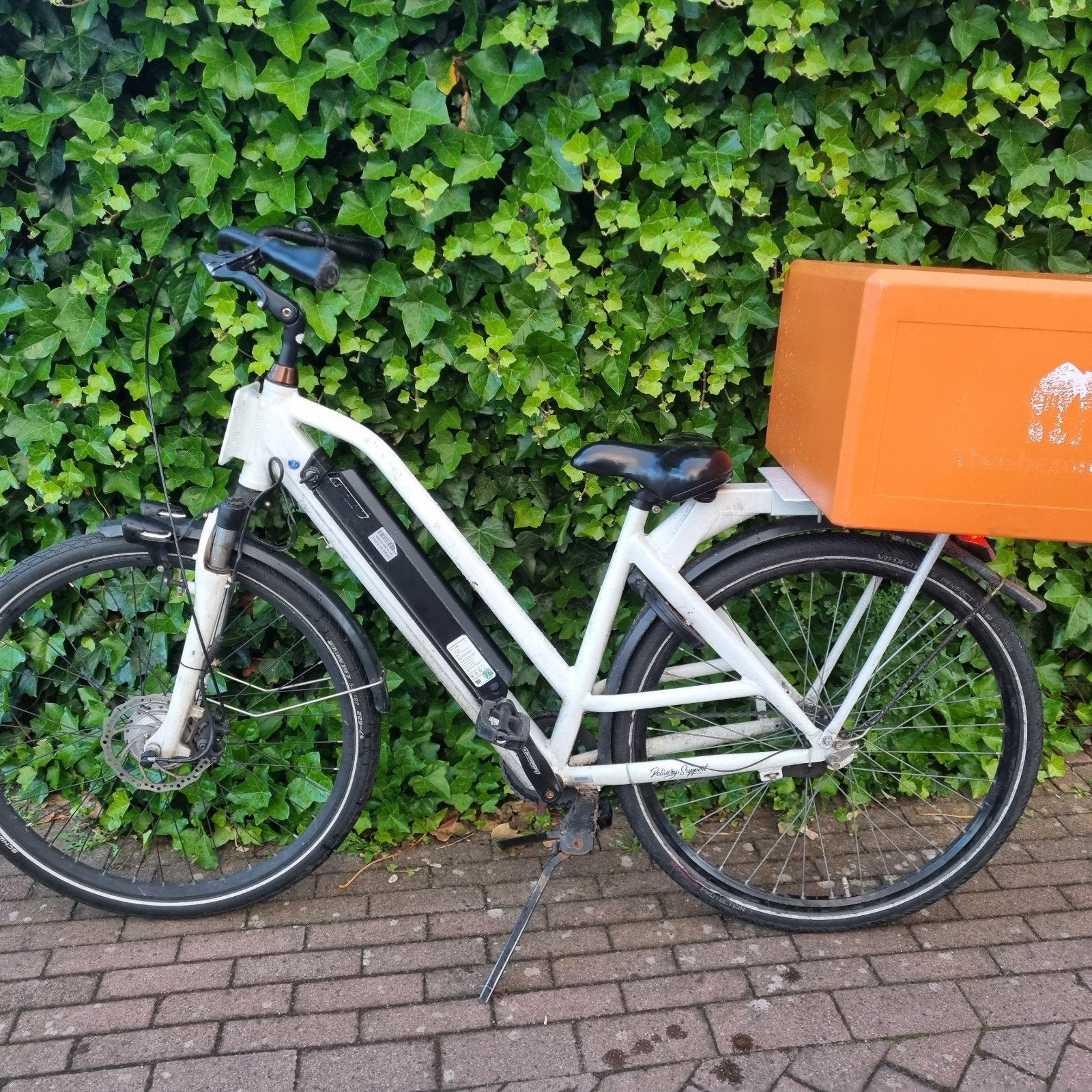 Bezorgfiets met bezorgbox - Ideaal voor bezorging, Fietsen en Brommers, Elektrische fietsen, Overige merken, Gebruikt, Ophalen of Verzenden
