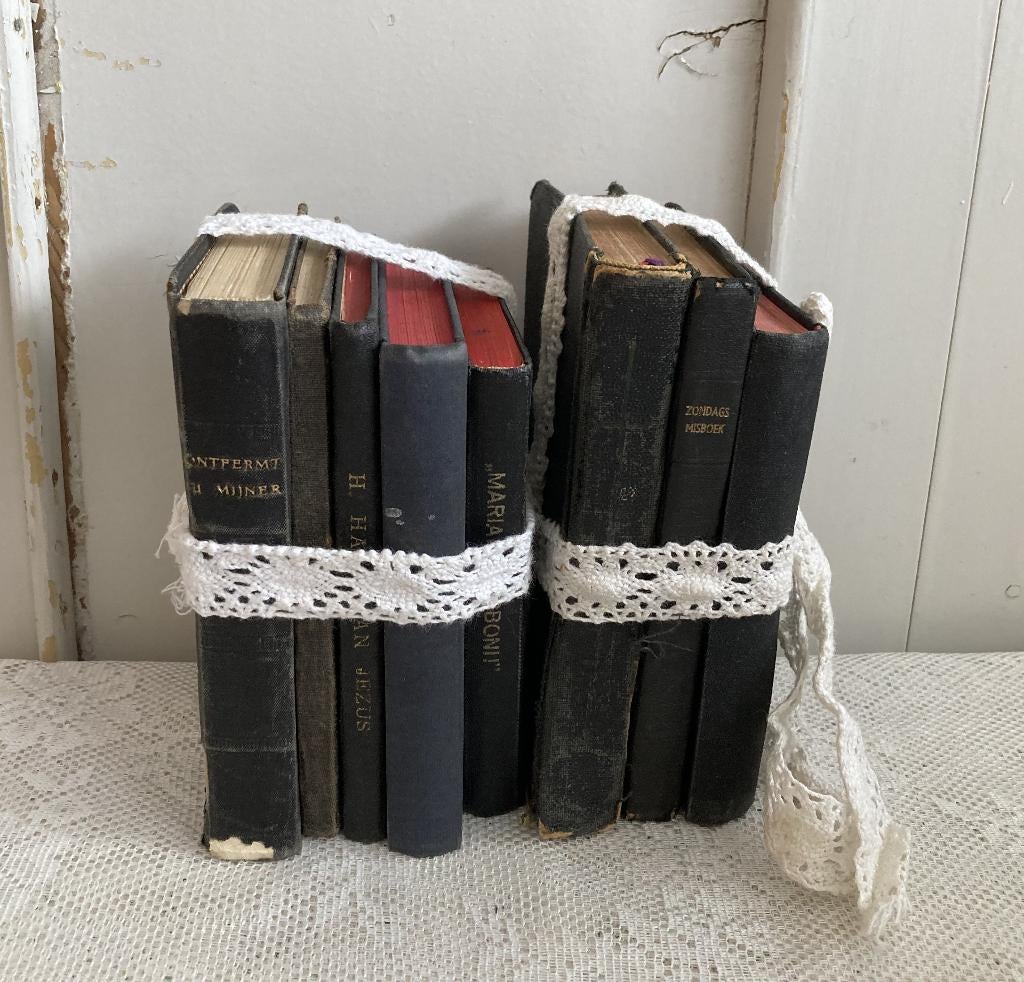 Brocante oude bundeltjes kerkboeken - gezangenboekjes, Antiek en Kunst, Curiosa en Brocante, Ophalen of Verzenden