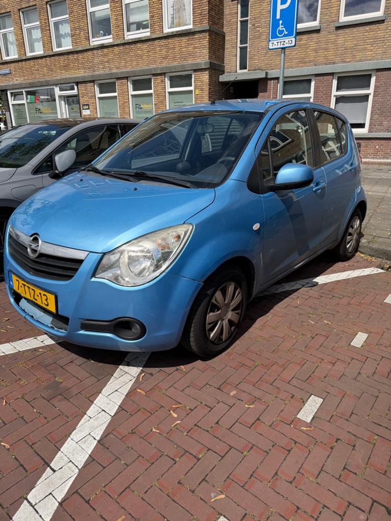 Opel Agila 1.0 12V 2014 Blauw, Voorwielaandrijving, 31 €/maand, Blauw, Origineel Nederlands