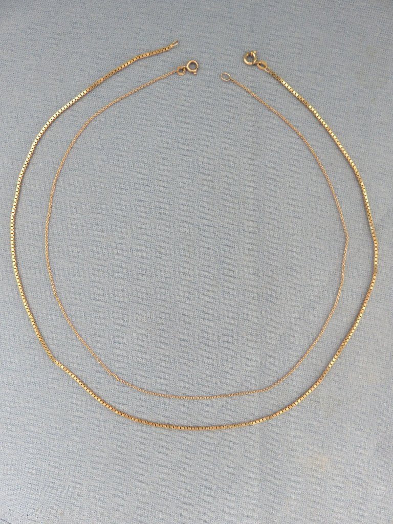 2 hals kettinkjes in 8 karaat goud - 20e eeuw, Sieraden, Tassen en Uiterlijk, Kettingen, Ophalen of Verzenden, Gebruikt, Goud