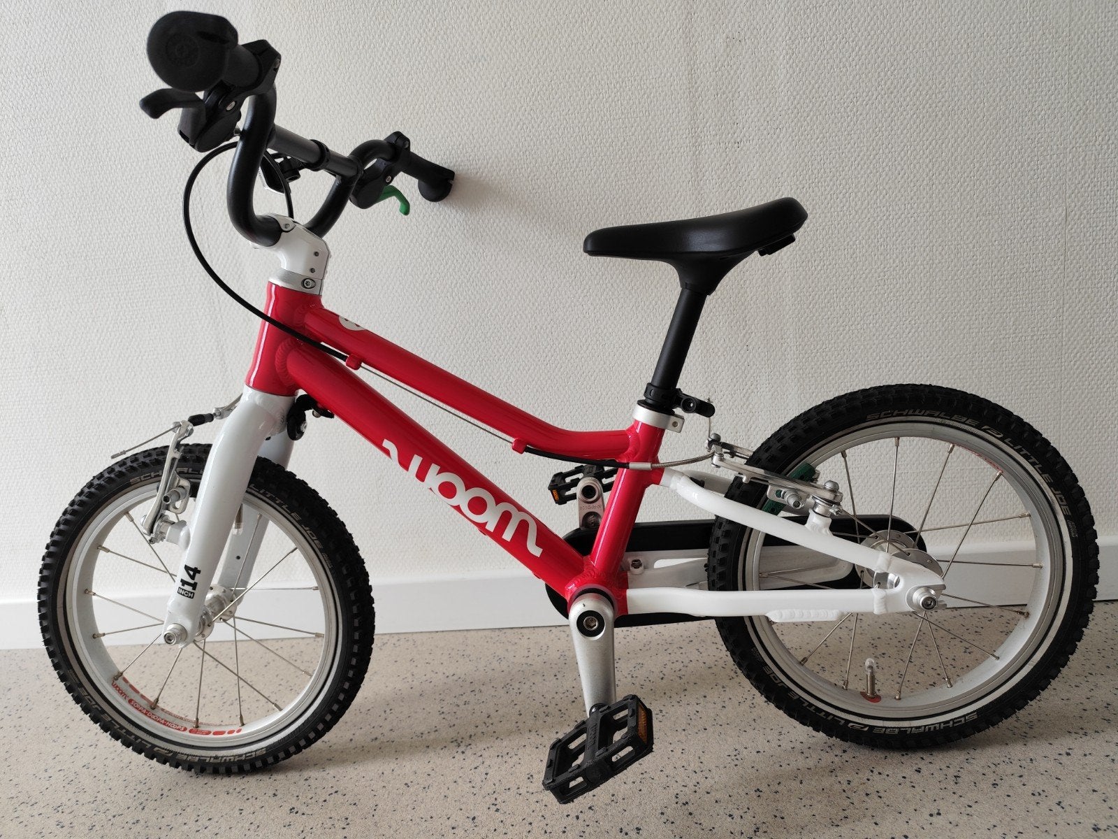Woom 2, Fietsen en Brommers, Fietsen | Kinderfietsjes, Ophalen, Gebruikt, Velgrem, Minder dan 16 inch
