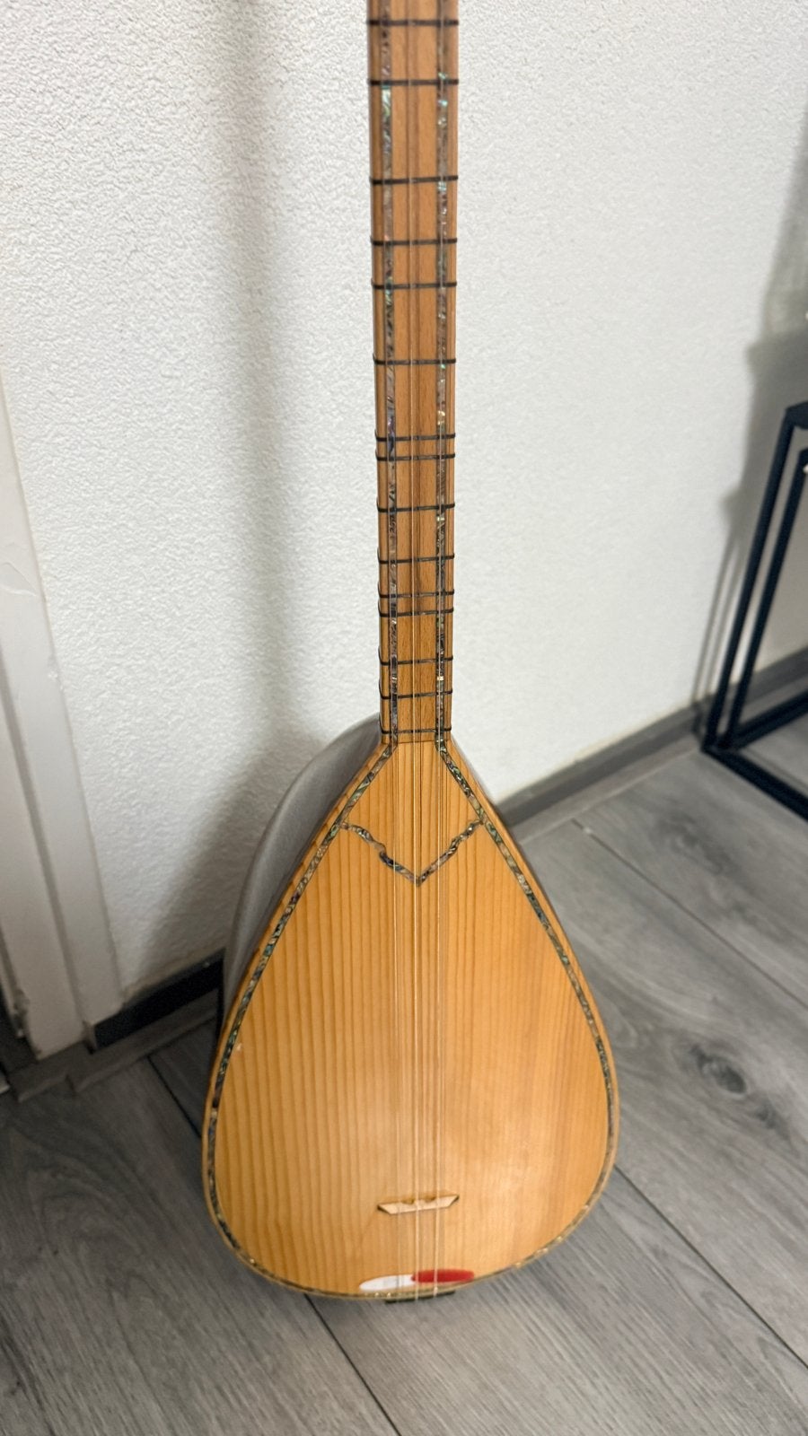 46’lık Oyma Dut Tekne Divan, Ophalen, Zo goed als nieuw, Luit, Saz of Bouzouki