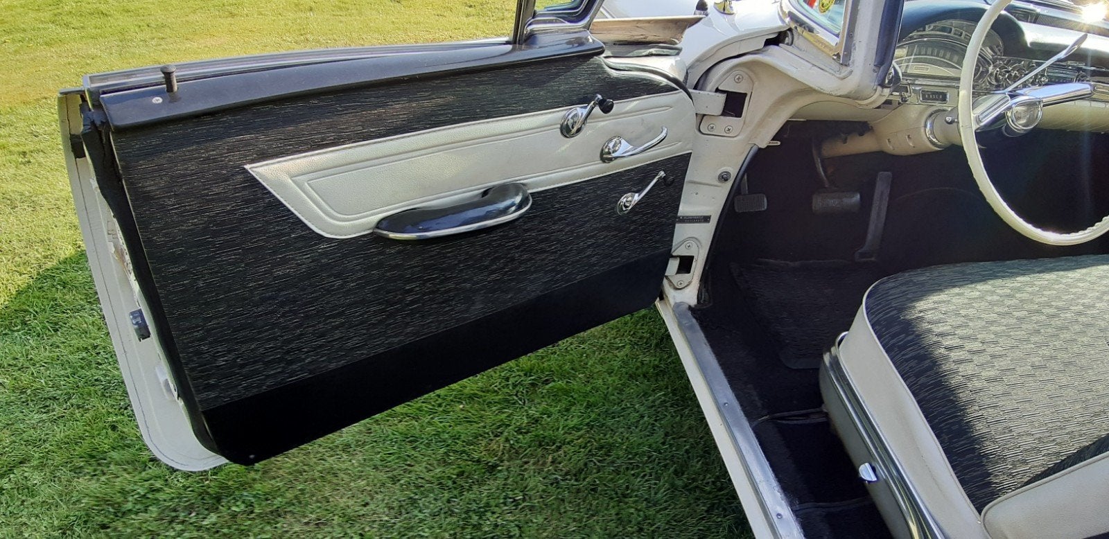 Oldsmobile uit 1958, foto 12