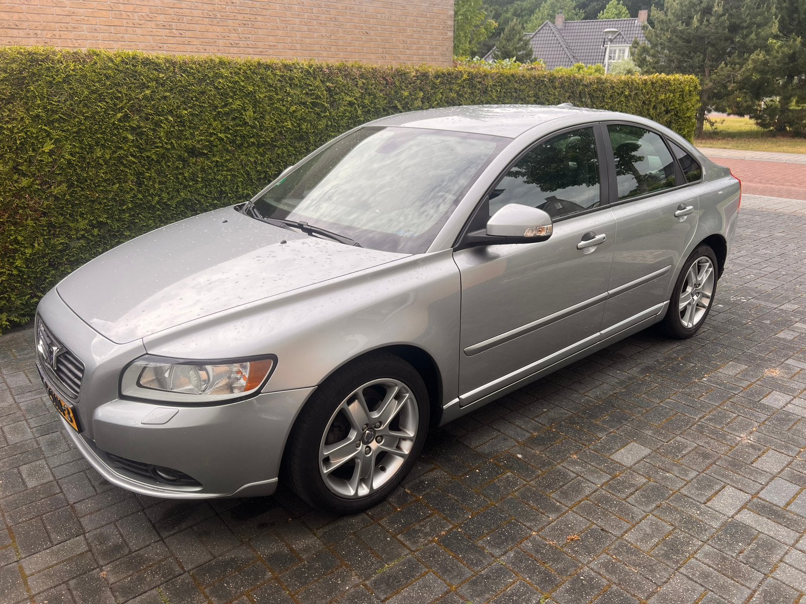 Volvo s40 1.8 edition 2, leer, clima, cruise control, Auto's, Volvo, Voorwielaandrijving, 125 pk, 4 cilinders, 1261 kg