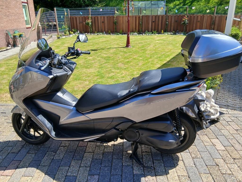 Motorscooter Honda forza 300 2014, Scooter, 300 cc, Gebruikt, Particulier