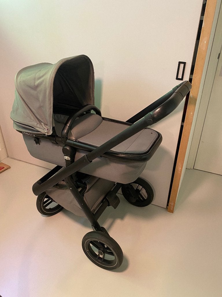 Dubatti kinderwagen antraciet, Gebruikt, Combiwagen, Verstelbare duwstang, Ophalen