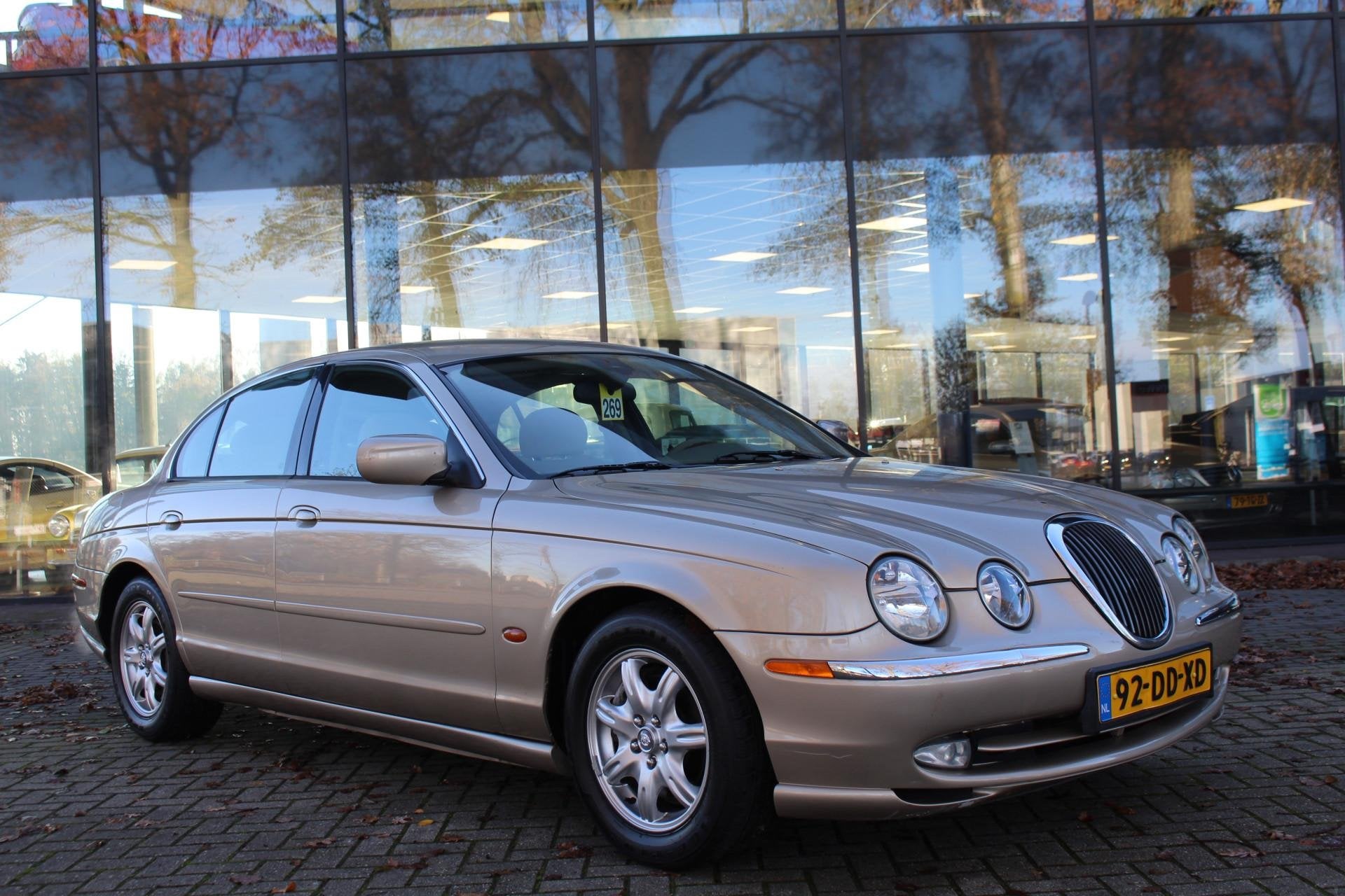 Jaguar S-Type 3.0 V6 NIEUWE APK! NETTE AUTO, 238 pk, Beige, Beige, Origineel Nederlands